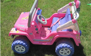 Cops Ticket Illegally Parked Barbie Jeep 