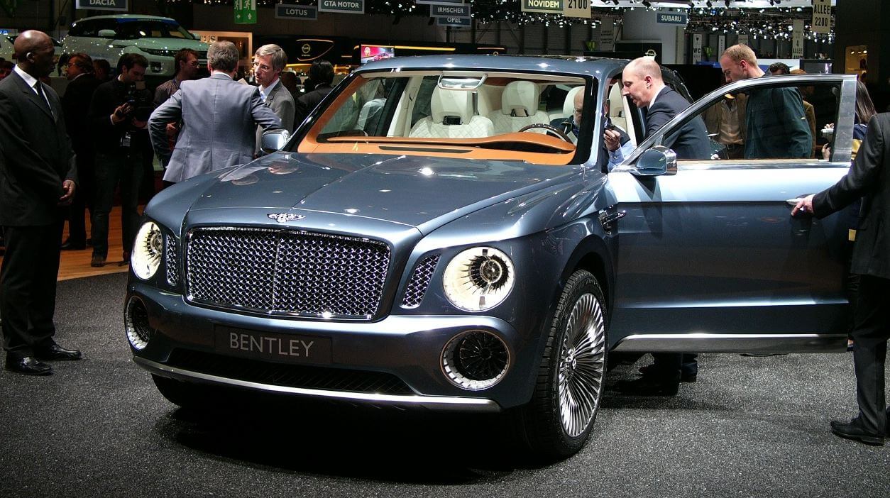Bentley Steps Up 2016 SUV Production Efforts