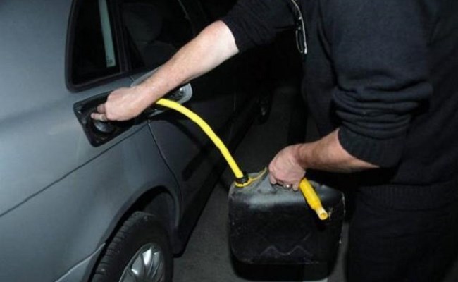 أكثر ما يتم البحث عنه في غوغل هو كيفيّة سرقة الوقود من السيارات