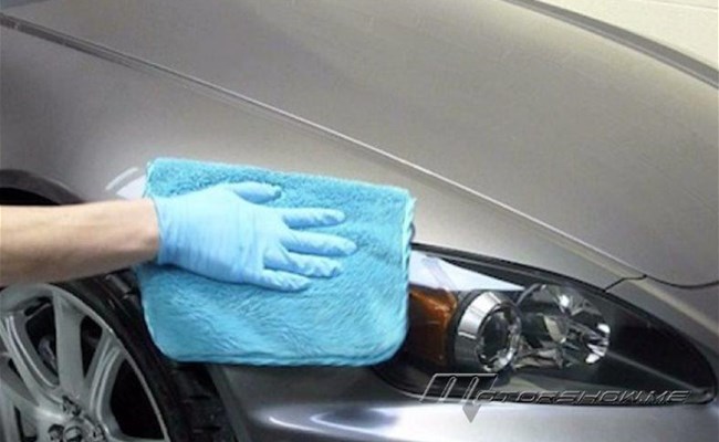 بالفيديو: خطوات بسيطة لتبقى سيارتك دائماً نظيفة