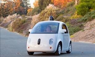 سيارة جوجل الذاتية القيادة ستدخل خط الإنتاج