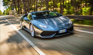 The 2015 Lamborghini Huracán is fast everywhere