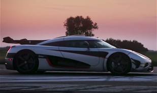  Watch Koenigsegg beating a new world record 